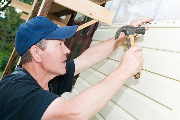 Storm Damage Siding Repair in Pirtleville, AZ